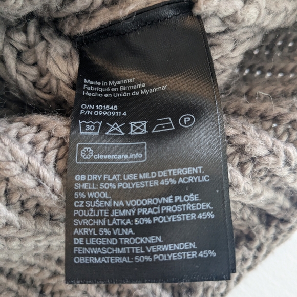 H&M Chunky Knit Sweater - Picture 4 of 6